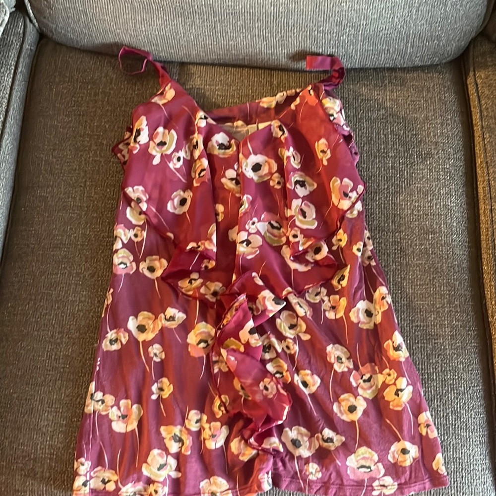 Small top. Pink with flowers.